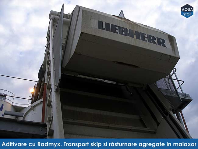 agregatele sunt rastutnate in skip si vor fi amestecate in malaxor
